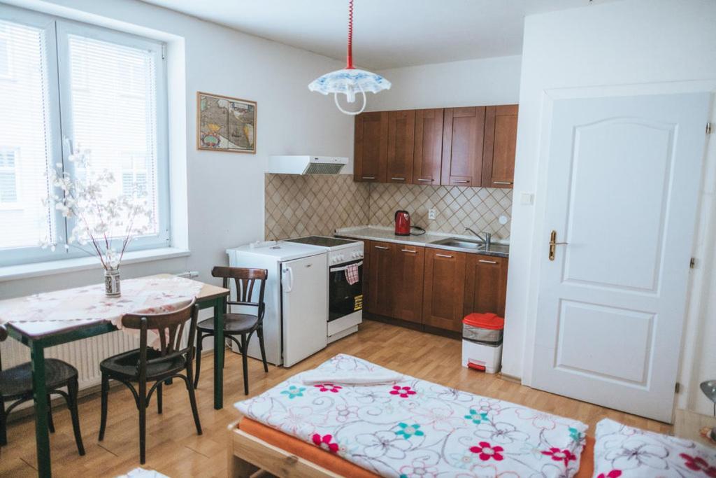 Klub U Namornika Dvůr Králové nad Labem Exterior foto